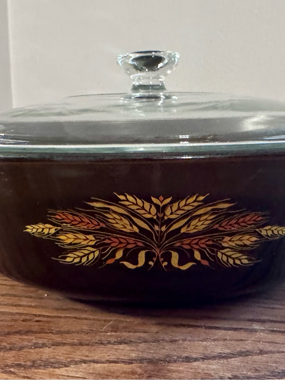 Vintage Anchor Hocking Fire King Casserole dish with lid